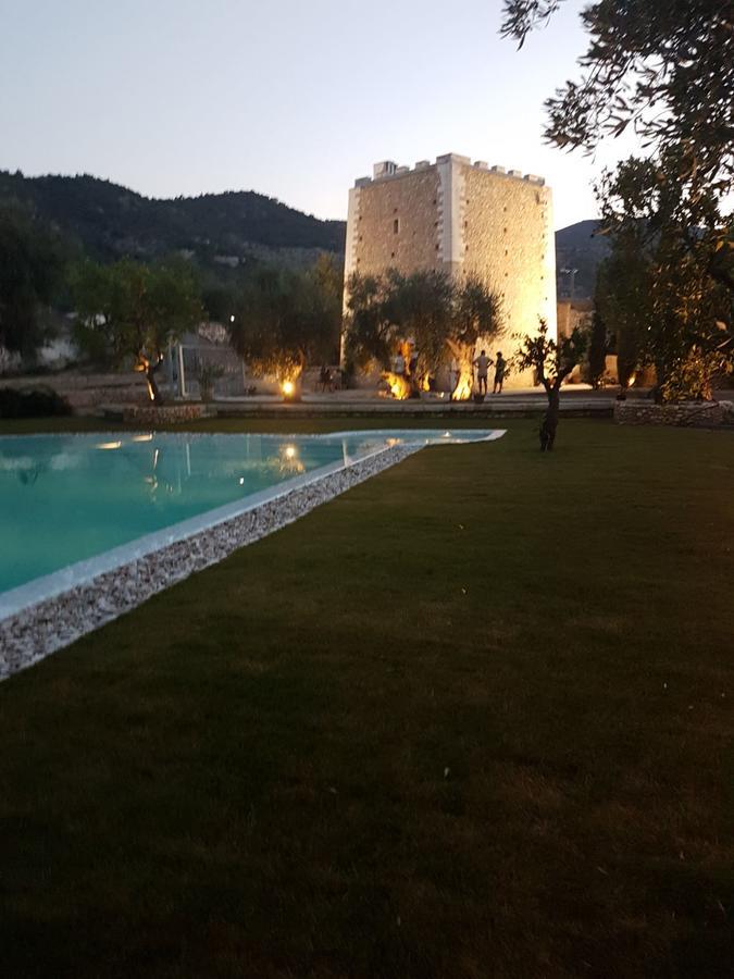 Hotel Torre Santamaria Resort Mattinata Exterior foto